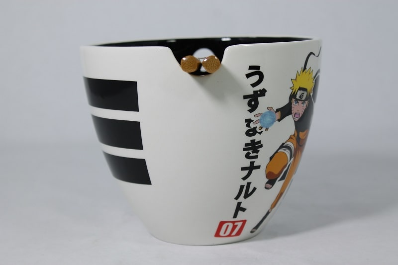 Naruto Shippuden Ramen Bowl - tazza in ceramica con bacchette